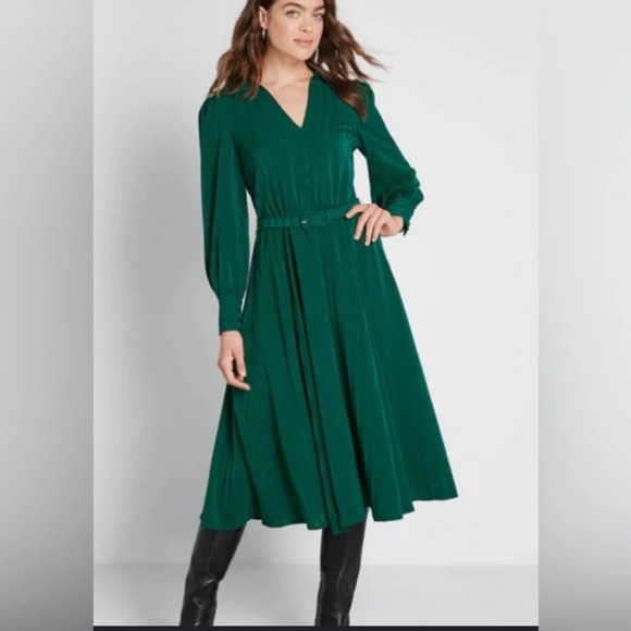 Modcloth Dresses & Skirts - Modcloth Women's Classy  A-Line Belted Dress Green Size 2 Vintage style, 1940s